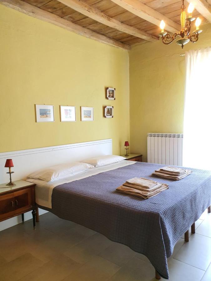 Il Casolare Del Medio Olona Bed & Breakfast Fagnano Olona Exterior foto